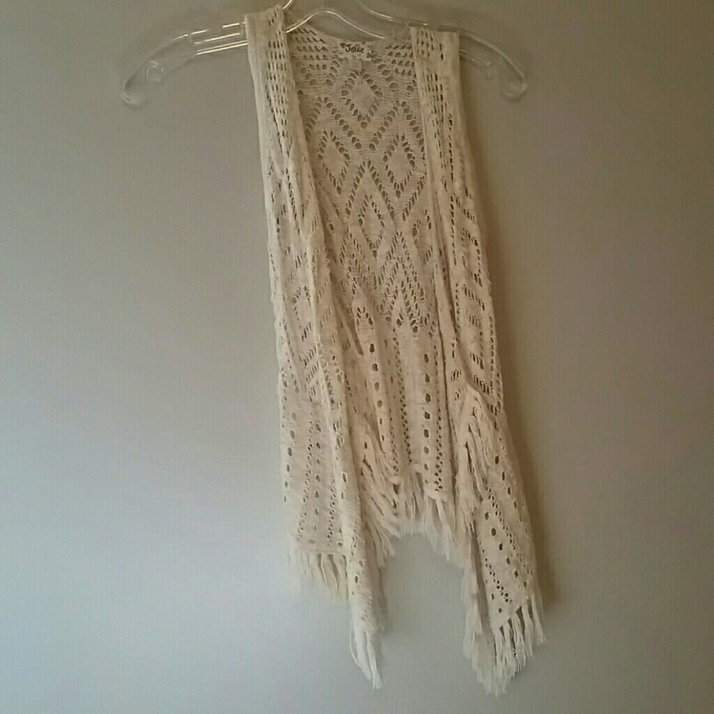 Size 6/7 kids lace no sleeve long vest